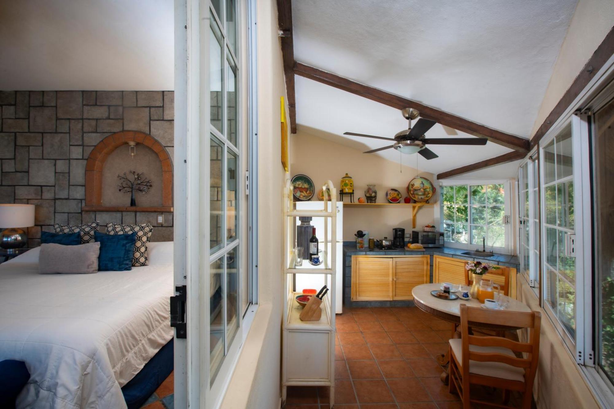 Villa Bella Bed & Breakfast Inn La Cruz de Huanacaxtle Екстериор снимка