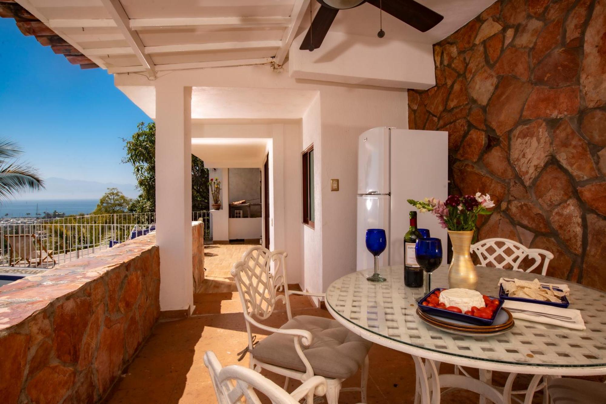 Villa Bella Bed & Breakfast Inn La Cruz de Huanacaxtle Екстериор снимка