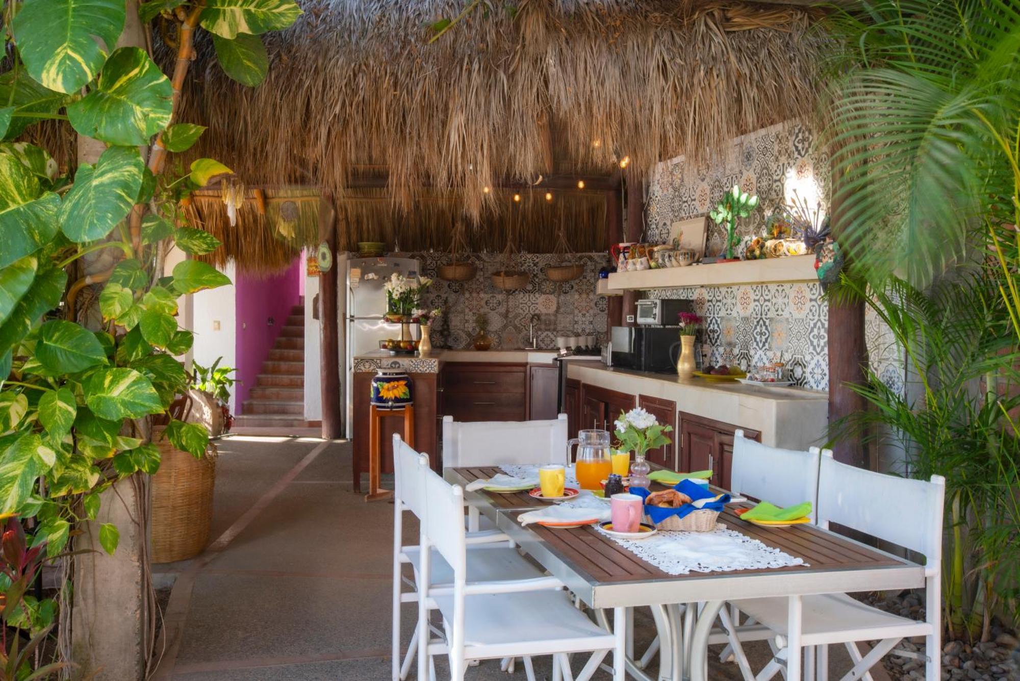 Villa Bella Bed & Breakfast Inn La Cruz de Huanacaxtle Екстериор снимка