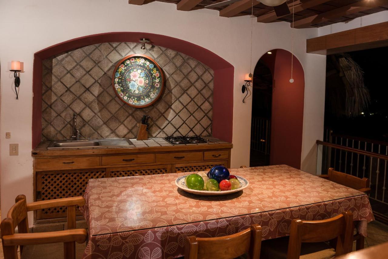Villa Bella Bed & Breakfast Inn La Cruz de Huanacaxtle Екстериор снимка