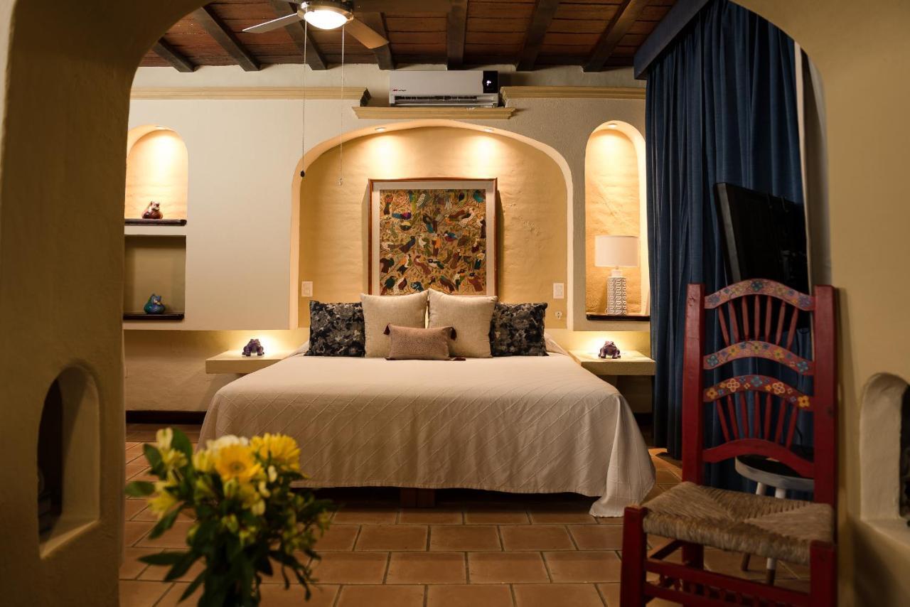 Villa Bella Bed & Breakfast Inn La Cruz de Huanacaxtle Екстериор снимка