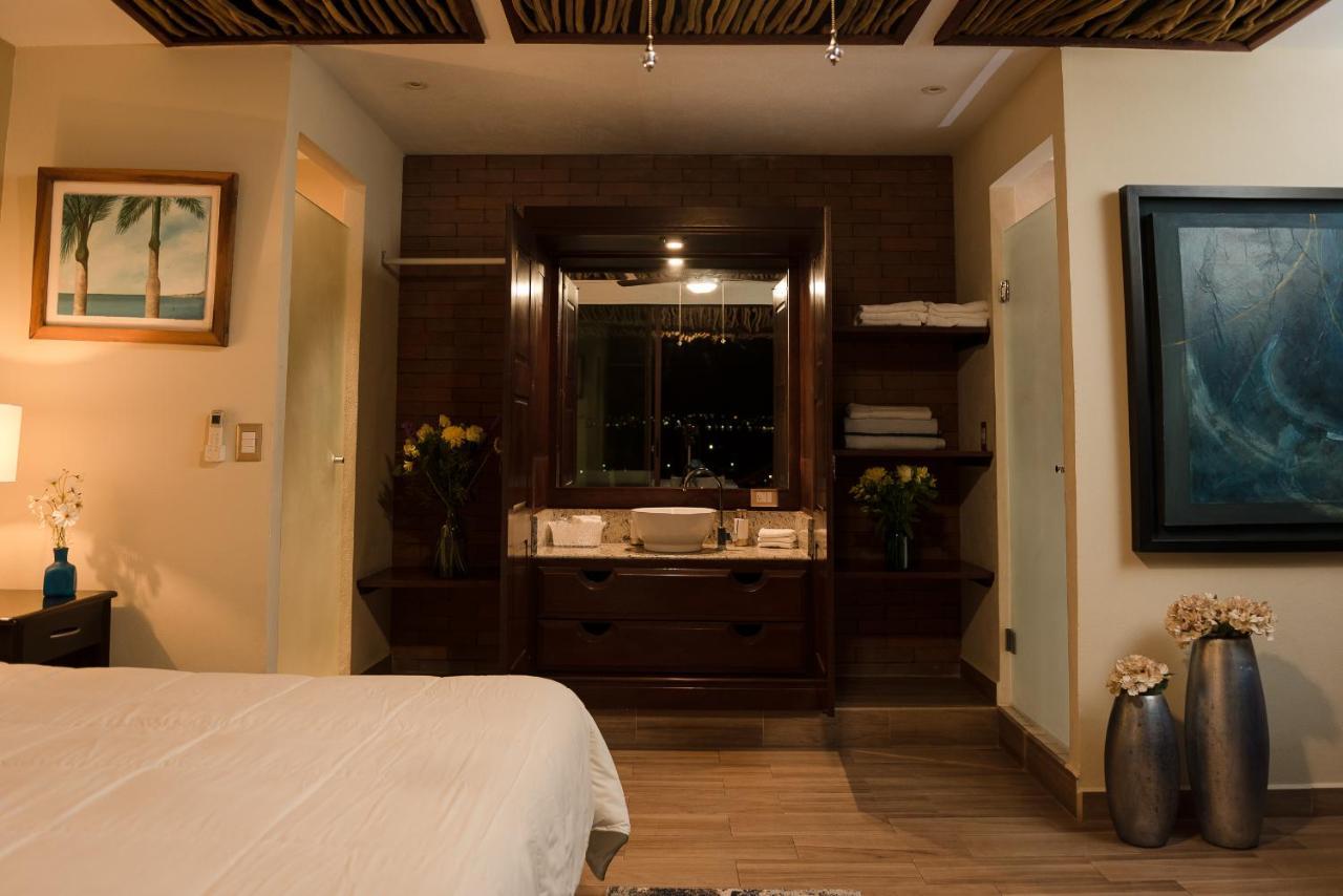 Villa Bella Bed & Breakfast Inn La Cruz de Huanacaxtle Екстериор снимка
