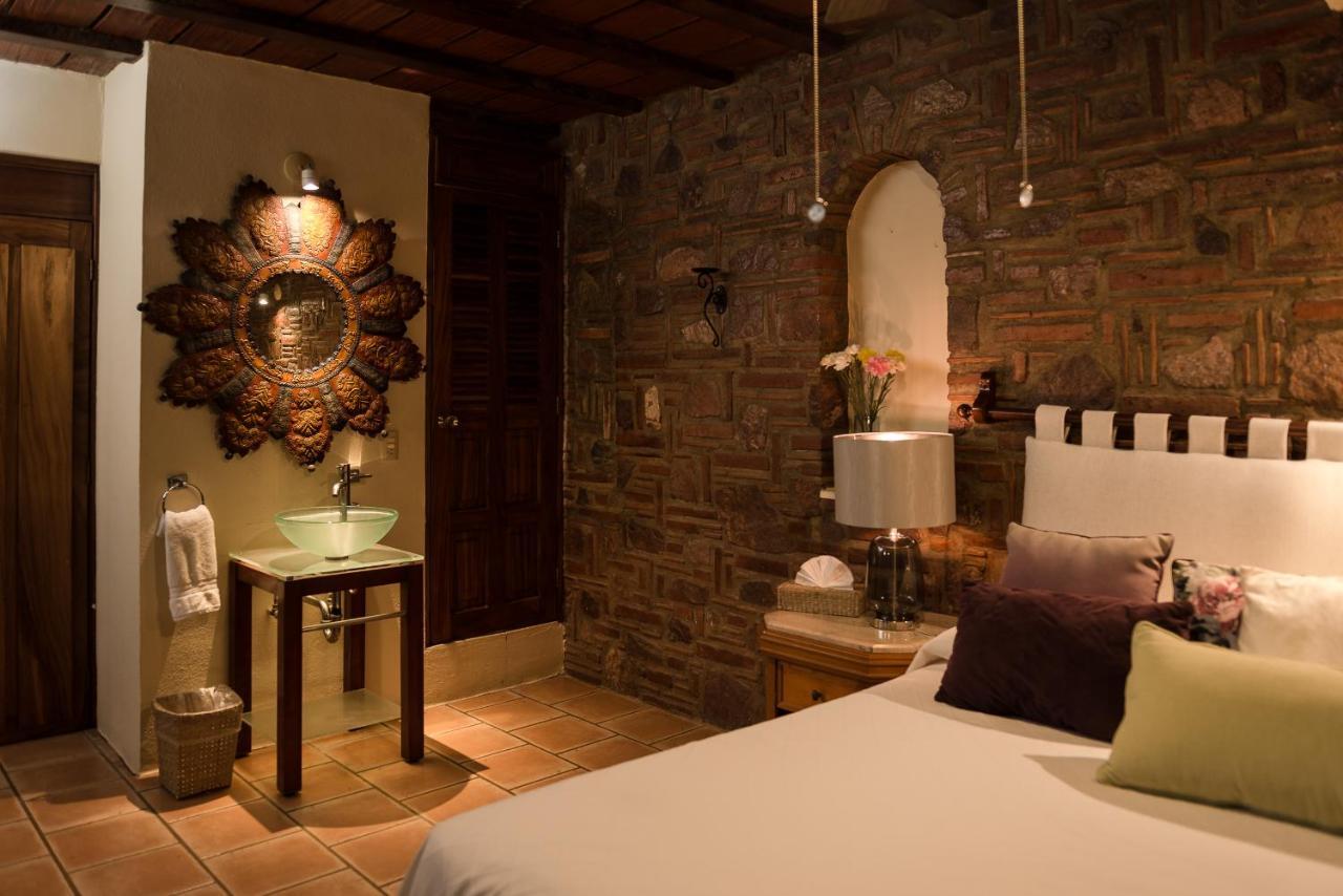 Villa Bella Bed & Breakfast Inn La Cruz de Huanacaxtle Екстериор снимка